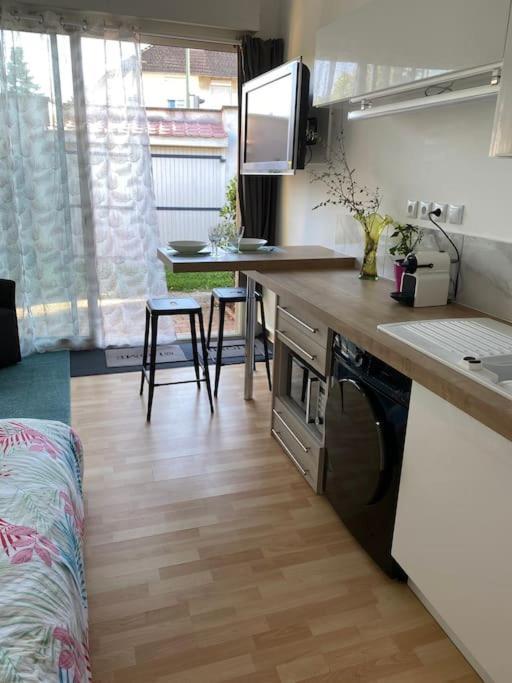 Apartament Le Cosy Tassin - Rez De Jardin Zewnętrze zdjęcie